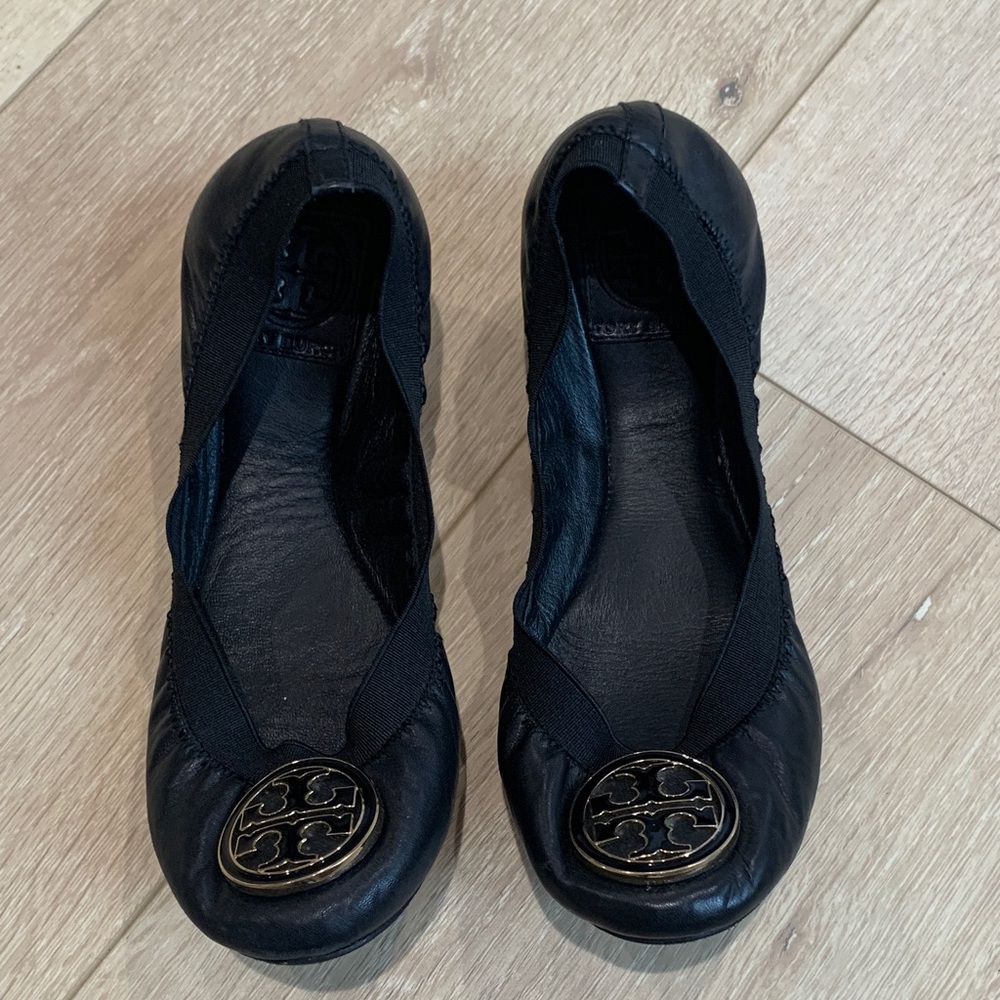 Black Leather Ballet Flats